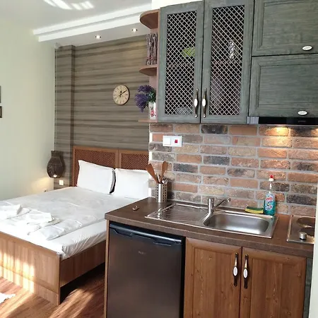 Guest Rooms Maria Luiza-3