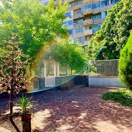 Jackie House Varna-2